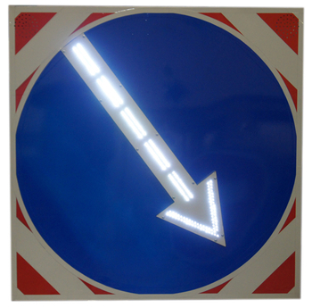 Знак 4.2.1 объезд препятствия справа (900х900мм) - Дорожные знаки - Светодиодные знаки - магазин ОТиТБ - охрана труда и техника безопасности