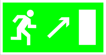 E05 направление к эвакуационному выходу направо вверх (пластик, 300х150 мм) - Знаки безопасности - Эвакуационные знаки - магазин ОТиТБ - охрана труда и техника безопасности